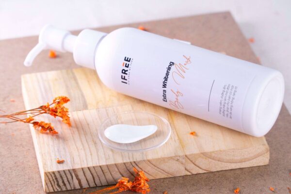 kem ủ trắng da body mask kem ủ trắng da body mask